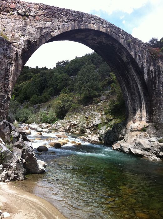 Puente romano coamrca de La Vera.jpg